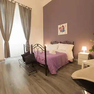 *** Bed and breakfast Tra L'etna E Il Mare Italia